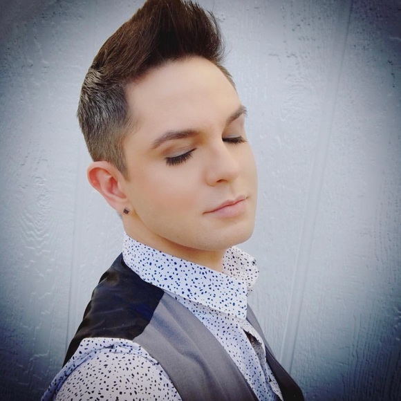 Meet your Posher, Kristopher - Picture 1 of 1